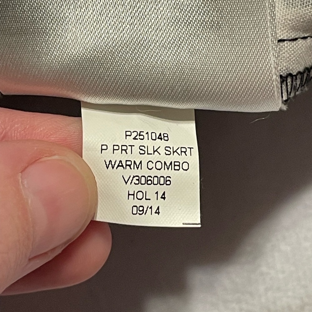 Banana Republic‎ women’s size 2P pencil skirt - Picture 11 of 11